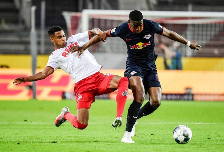 德甲焦点战：莱比锡红牛主场高压争冠，汉堡客场守反保级